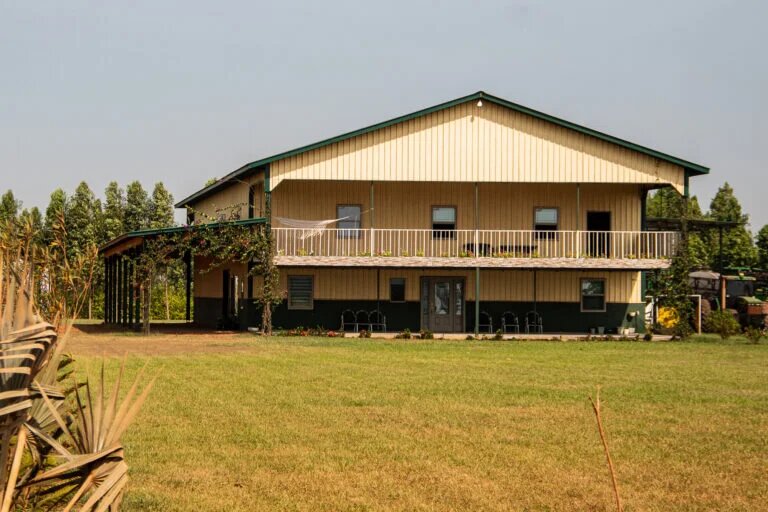 Casa familiar de miembros de la comunidad menonita